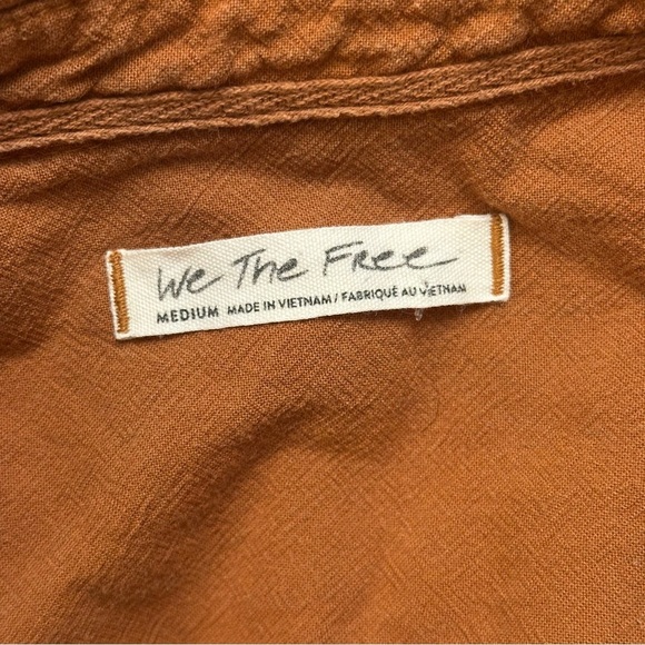 We The Free People Anaheim Oversized Lightweight Shirt Jacket in Camel Medium - Picture 10 of 12